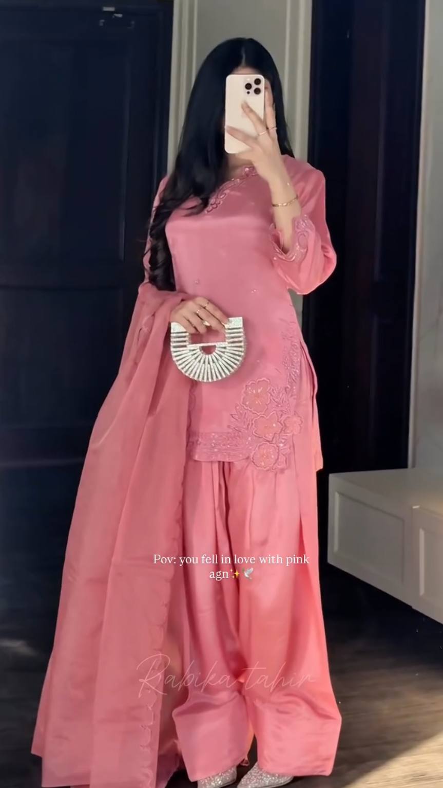 Natural Crepe Embroidered Kurti with Farshi Salwar & Organza Dupatta✅*BF:-099* ✅